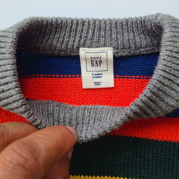 Baby GAP Toddler Boy Girl Stripe Crewneck Pullover Sweater Grey/ Multi 2T - Picture 2 of 7